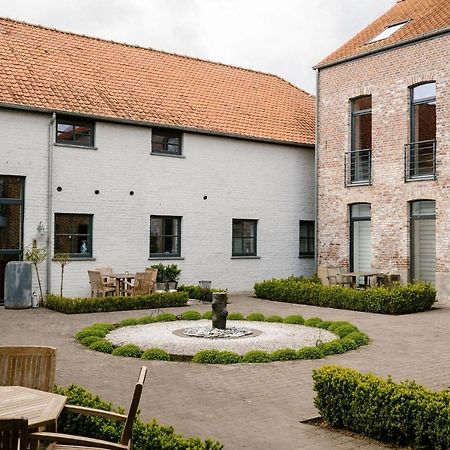 Hoeve De Reetjens - Le Grenier Bilzen Esterno foto